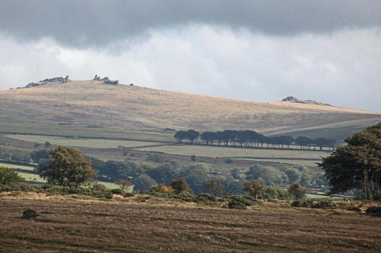 Lovaton Farmhouse Okehampton Εξωτερικό φωτογραφία